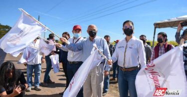 Con obras reales se da solución a añejos problemas ciudadanos en la zona rural de Tepic: Navarro Quintero