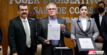 Entrega Gobierno del Estado paquete fiscal 2022 al Congreso local