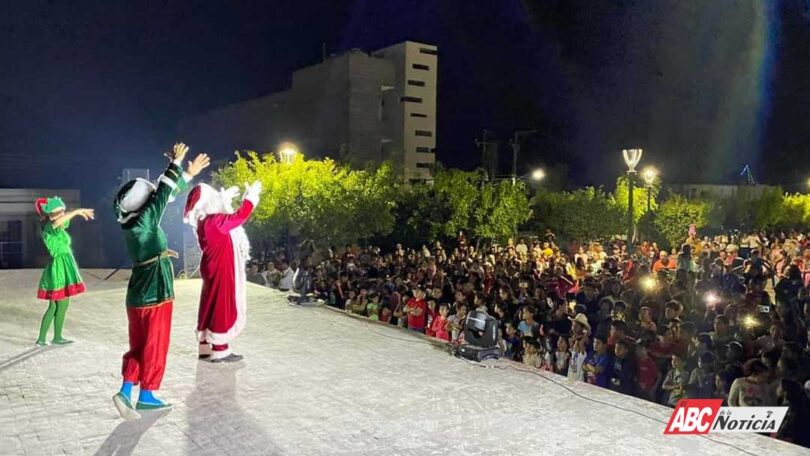 Gran Noche se vivió durante la celebración de la posada navideña en Compostela