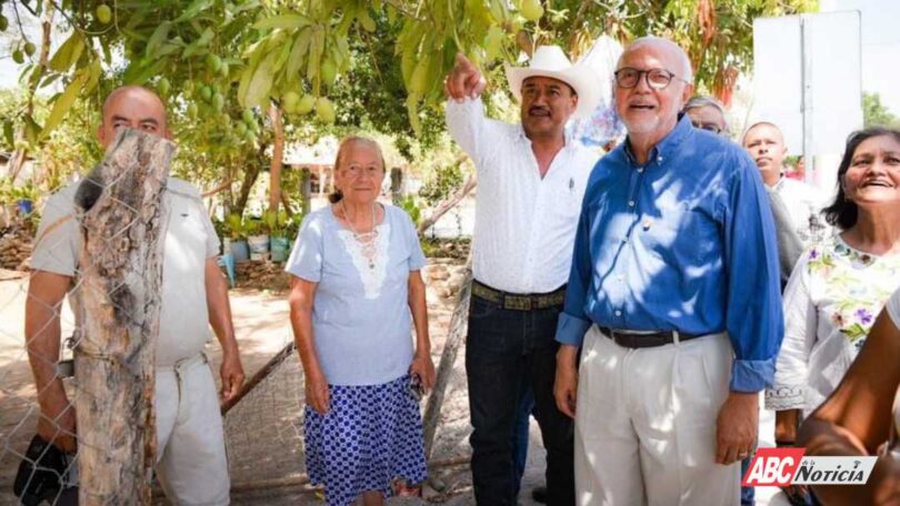 Las escuelas son el corazón de las comunidades, porque ahí se forja el futuro de las sociedades: Navarro Quintero