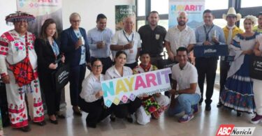 Nayarit presente en el vuelo inaugural de JetBlue