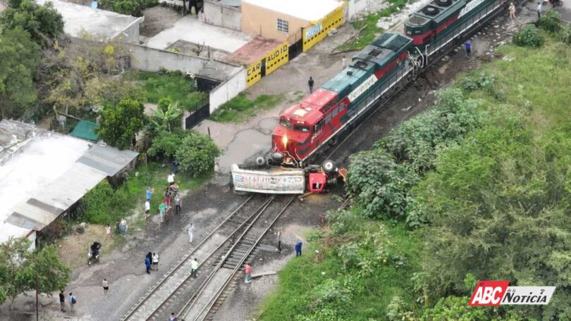 Atiende SSPC reporte de accidente ferroviario en la capital nayarita