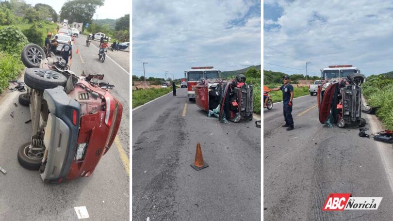 Atienden Bomberos de Nayarit un hecho de tránsito en la carretera Federal 200