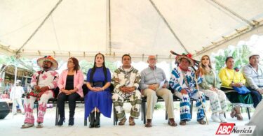 Busca Navarro Quintero presupuesto fijo para los pueblos originarios