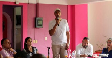 Fortalece Gustavo Ayón vínculos con el sector empresarial y turístico de Guayabitos para impulsar el turismo