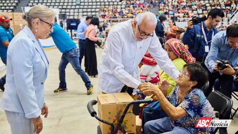 Apoya DIF Nayarit la economía y salud de las familias con la entrega del PAB