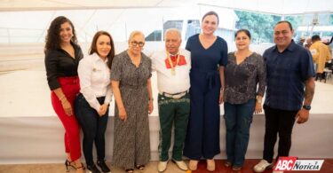 Abuelitas y abuelitos agradecen a Beatriz Estrada por Olimpiadas de Oro