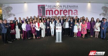 Claudia Sheinbaum celebra bancada histórica de Morena con 66 senadores y senadoras