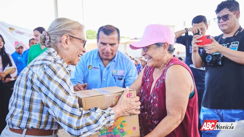 Con salud, alimentación y economía, transforma Beatriz Estrada la vida de familias en Santa María del Oro