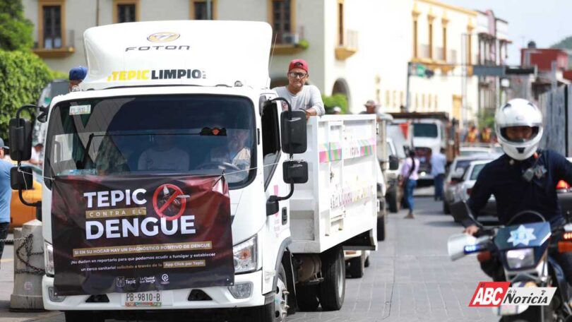 Gobierno de Tepic refuerza campaña masiva contra el dengue