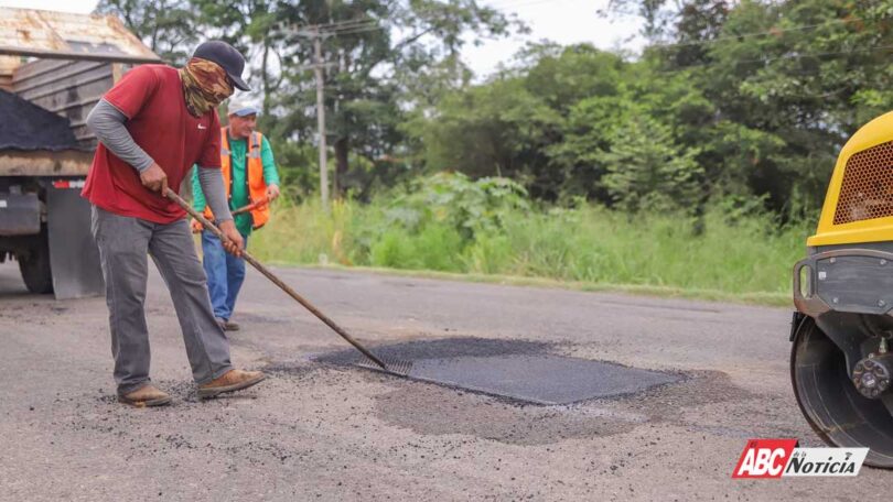 Vamos a tapar todos los baches, Bahía de Banderas merece mejores vialidades: Héctor Santana