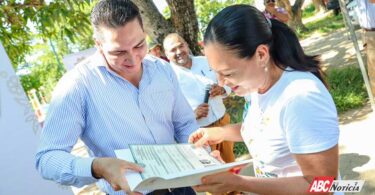 Inicia Héctor Santana jornadas de rectificación de actas en San Vicente