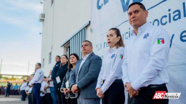 Acude Secretario de Seguridad de Nayarit a Honores a la Bandera en el CERESO Venustiano Carranza