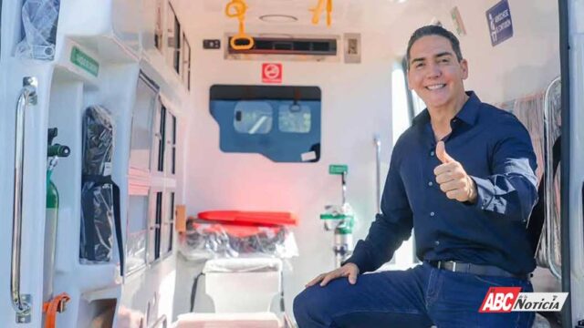 Héctor Santana entrega ambulancia totalmente equipada en Bahía de Banderas y anuncia más unidades de emergencia