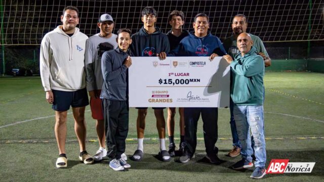 Reconocen el talento deportivo en el Torneo de Vóleibol de las Fiestas Patronales de Felipe Carrillo Puerto