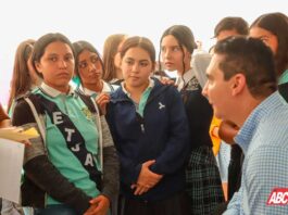 Audiencia 29: Héctor Santana responde de frente a las familias de la colonia Javier Ovando en Bucerías