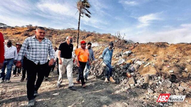 Gobernador de Nayarit supervisa acciones para sofocar incendio en basurero de Jala