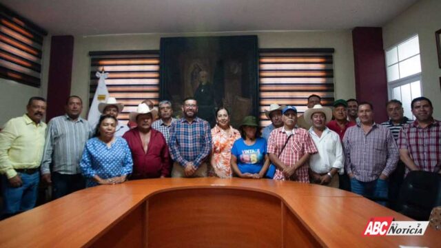 Gobierno de Xalisco refuerza lazos con comisariados ejidales para impulsar el desarrollo local
