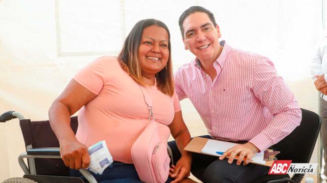 Héctor Santana encabeza la trigésima Audiencia Ciudadana en Villas Miramar, San Vicente
