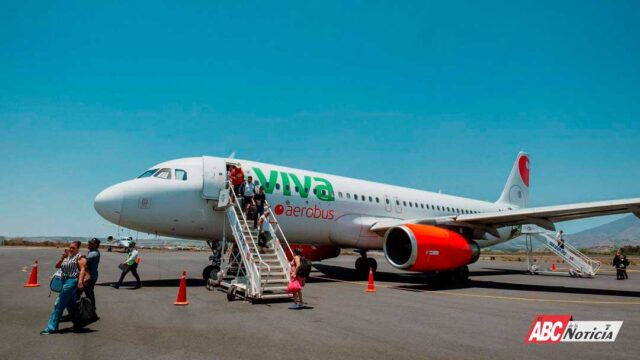 Inauguran vuelo AIFA–Tepic