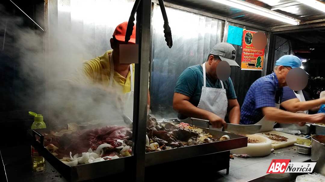 CON PRECAUCIÓN… Cobros y multas injustas a los expendedores de tacos y hamburguesas