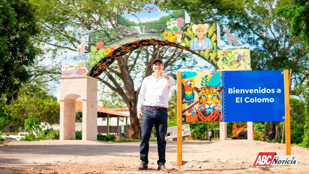 Héctor Santana entrega el Arco de Ingreso a El Colomo: una obra emblemática para la Sierra de Bahía de Banderas
