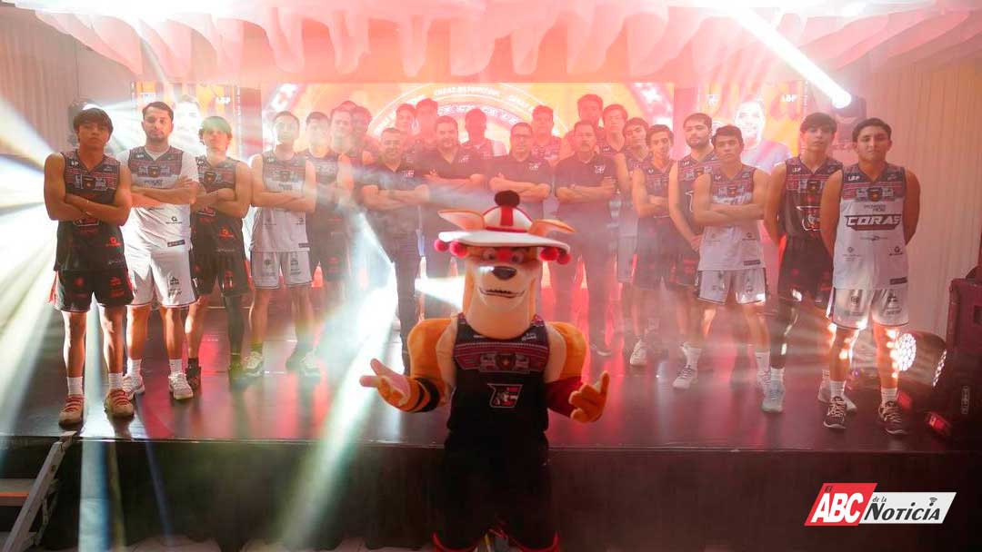 Coras Básquetbol presenta su uniforme para la temporada 2025