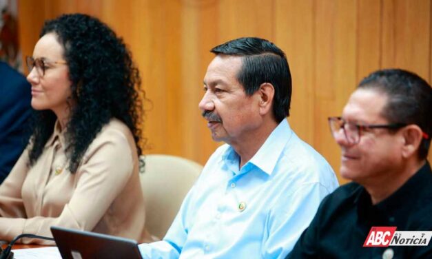 Elige Diputación Permanente integrantes de la Mesa Directiva