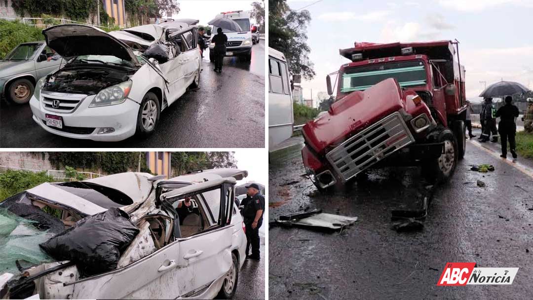 Grave accidente en la carretera Tepic–Miramar: góndola impacta camioneta familiar; hay varios heridos de gravedad