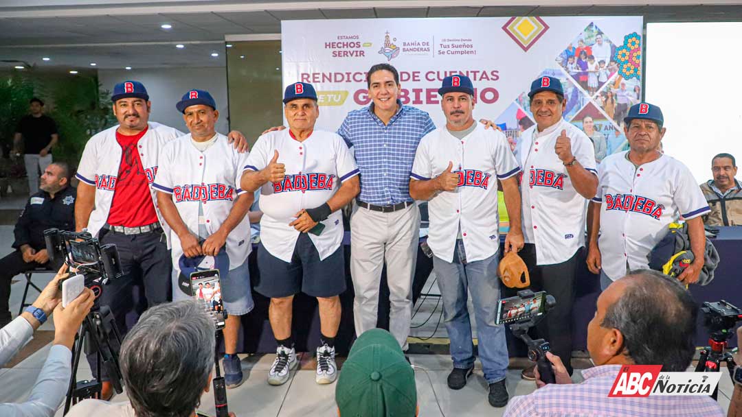 Con acciones en obra pública, salud y deporte: Héctor Santana rinde cuentas al pueblo de Bahía de Banderas