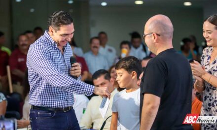 Rinde cuentas y avanza: Héctor Santana mantiene el ritmo de trabajo en todo el municipio