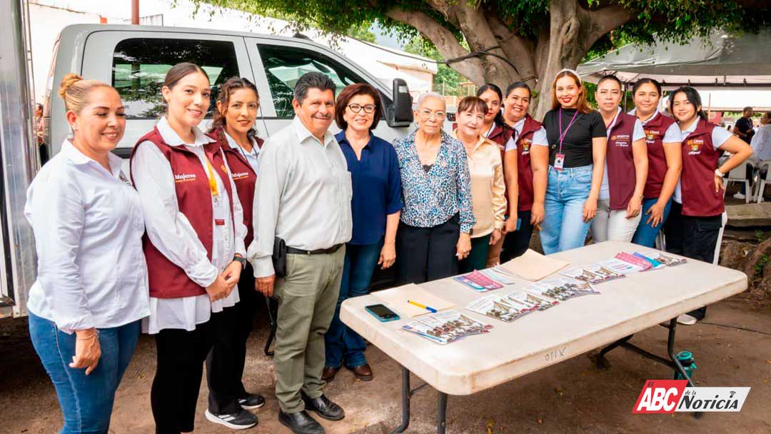 Beatriz Estrada impulsa educación, salud e inclusión en Ahuacatlán