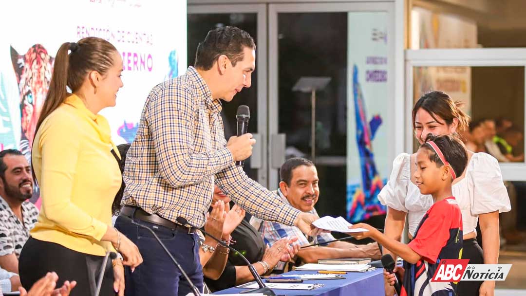 Héctor Santana fortalece programas sociales, infraestructura y apoyo social en su Rendición de Cuentas semanal