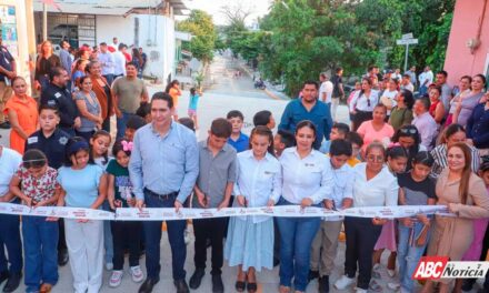 Héctor Santana inauguró la Calle Guerrero en Valle de Banderas