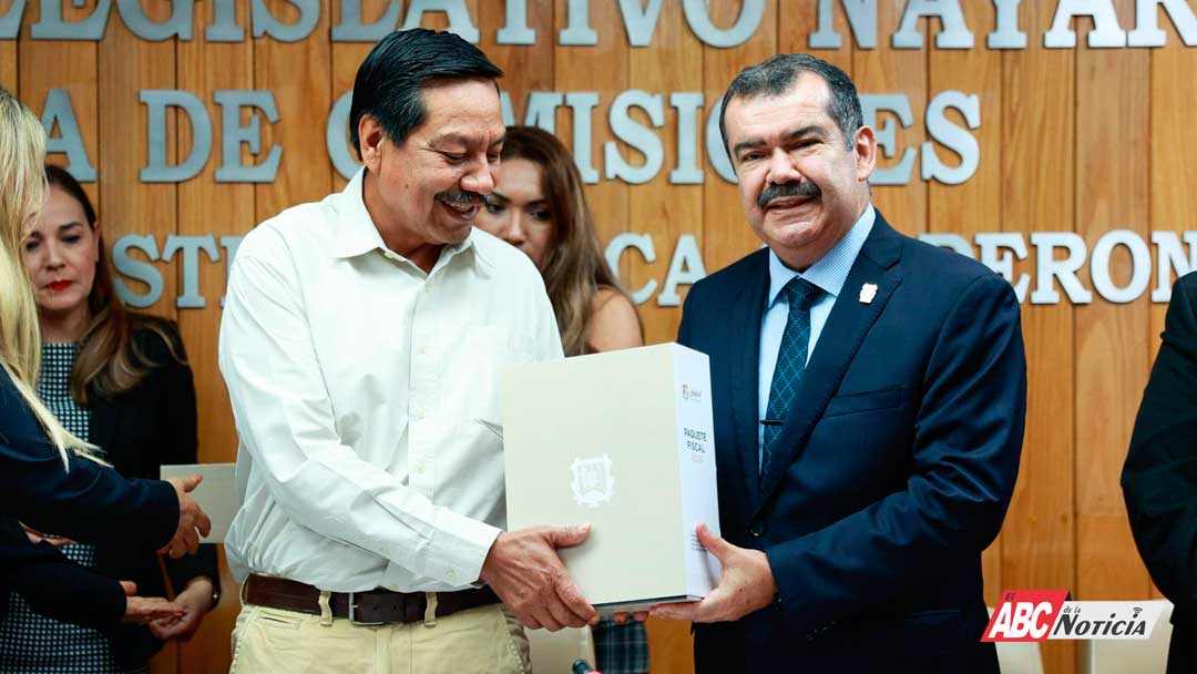 Recibe el Poder Legislativo el Paquete Económico para el 2026