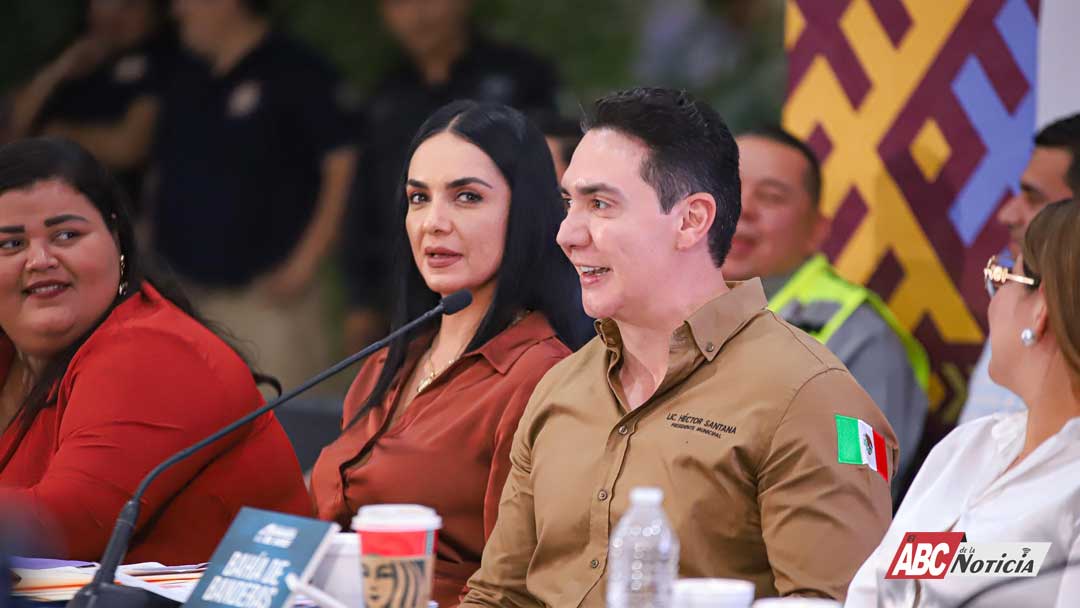 Arranca Héctor Santana su primera Rendición de Cuentas del 2026