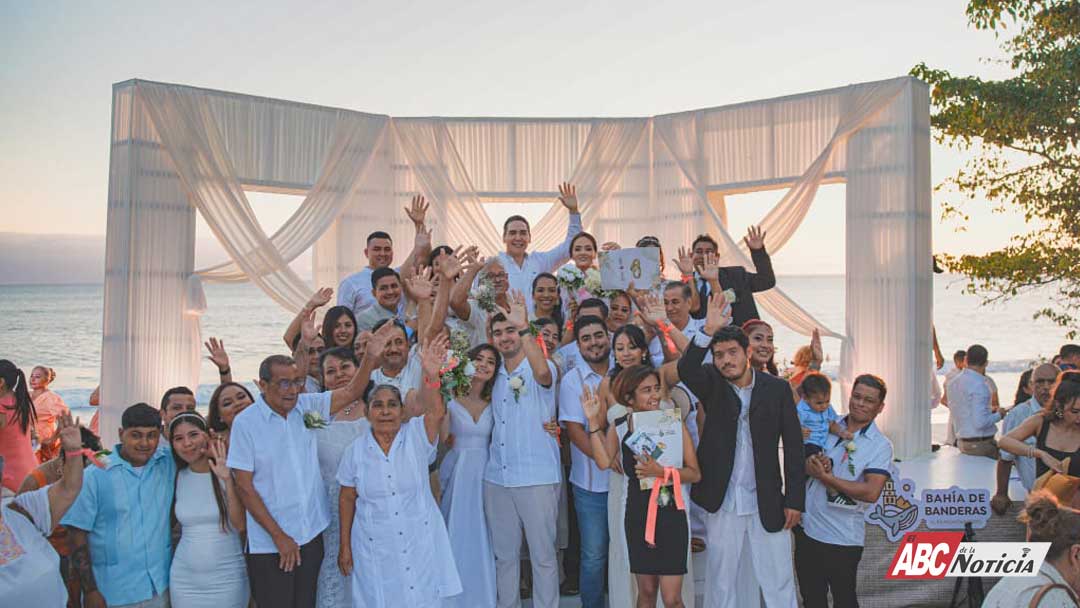 Bahía de Banderas celebra el amor: Héctor Santana encabezó las Bodas Colectivas 2026