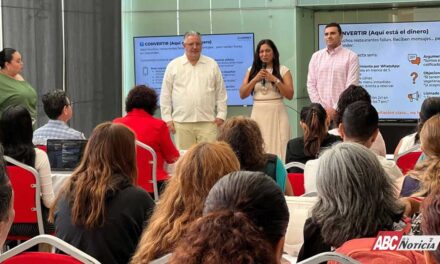 Héctor Santana fortalece la profesionalización empresarial en Bahía de Banderas