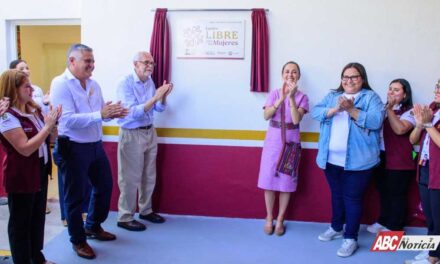 Claudia Sheinbaum y Miguel Ángel Navarro inauguran Centro LIBRE para las Mujeres en Ixtlán del Río