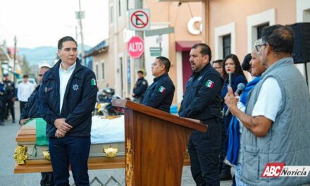 Héctor Santana rinde último pase de lista al policía tercero Marco Antonio Sedano Marcial