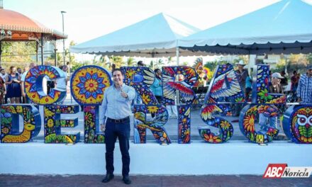 Inaugura Héctor Santana Plaza Pública en Corral del Risco