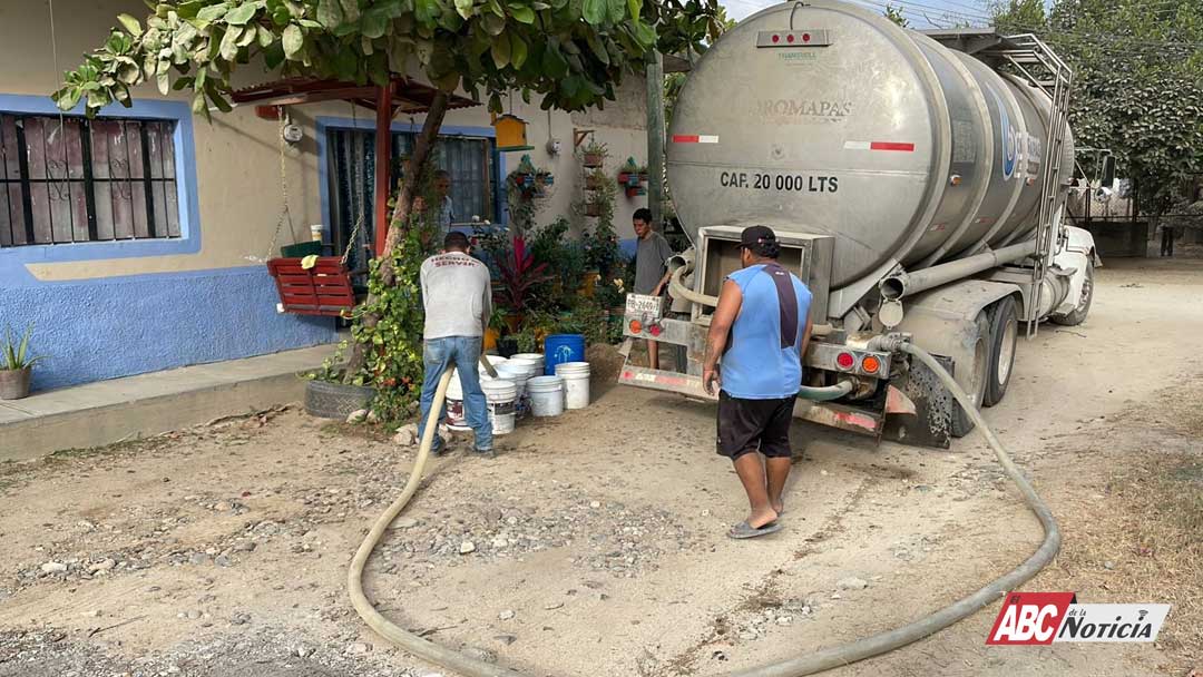 Se regulariza servicio de agua en Valle de Banderas tras trabajos de reparación