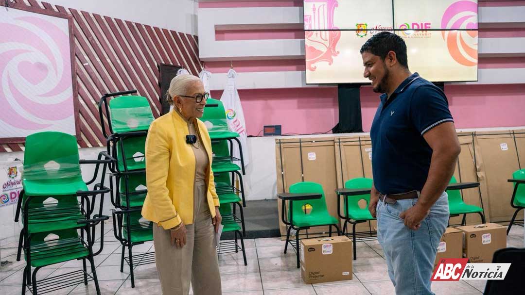 DIF Nayarit fortalece la educación en San Luis de Lozada