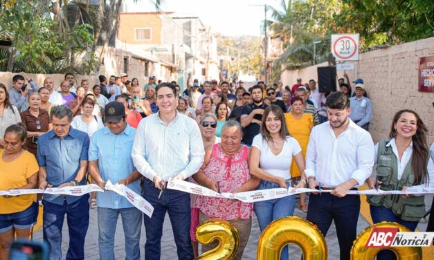 Gobierno de Bahía de Banderas alcanza las 200 obras con la inauguración de la calle 23 de Marzo en Sayulita