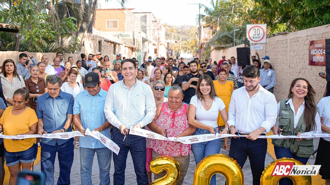Gobierno de Bahía de Banderas alcanza las 200 obras con la inauguración de la calle 23 de Marzo en Sayulita