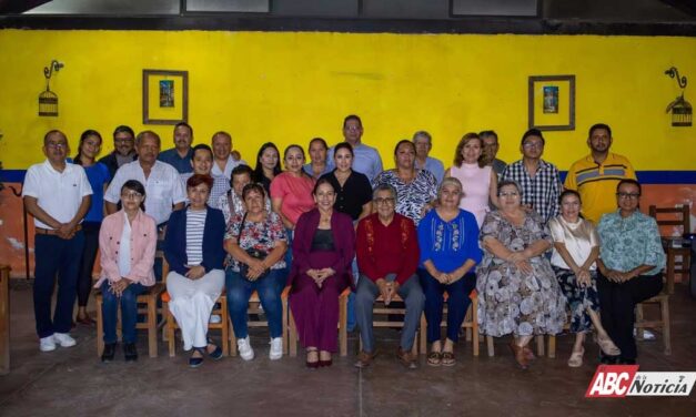 Gobierno de Xalisco fortalece vínculo con emprendedores y sector comercial