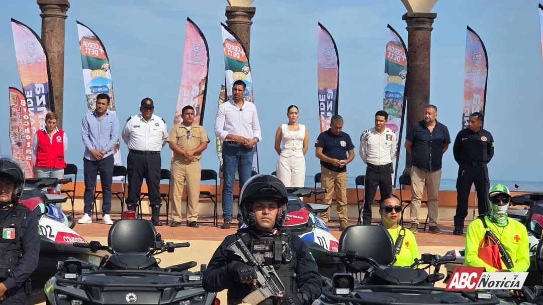 Impulsan muelles flotantes en playas de Compostela para fortalecer turismo y seguridad