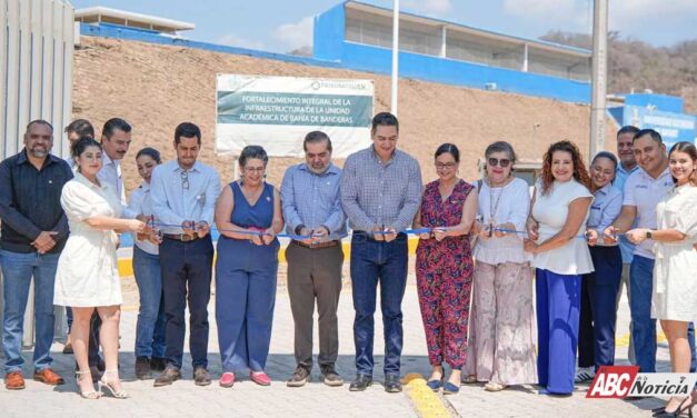 Inauguran nuevo estacionamiento en la Universidad Autónoma de Nayarit, campus Valle de Banderas