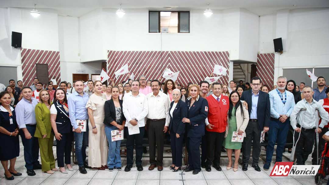 Participa Congreso en la colecta anual de la Cruz Roja