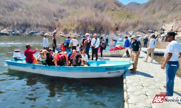 Por instrucción de Geraldine Ponce, cientos de elementos cuidan a turistas y habitantes de Tepic en vacaciones